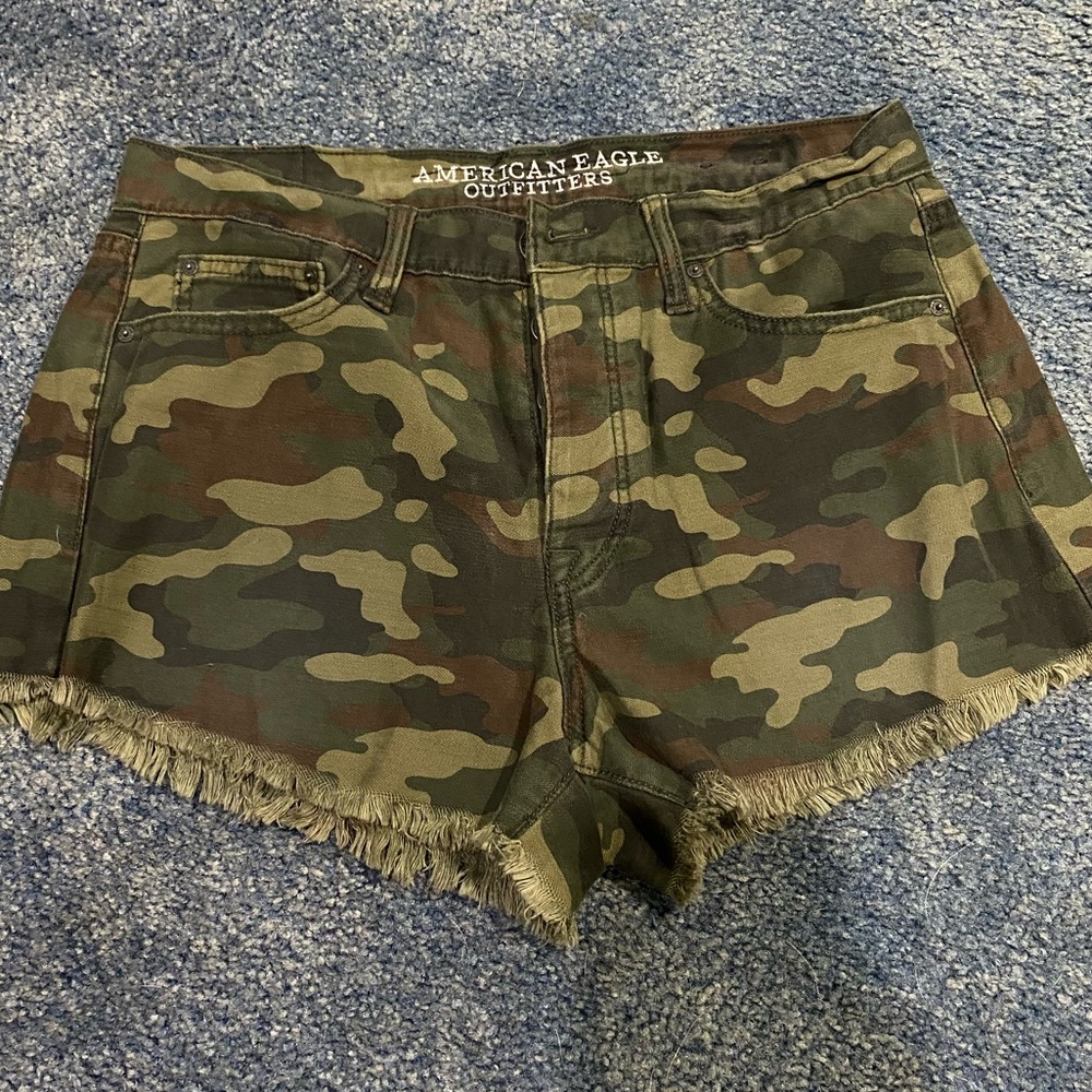 AE shorts